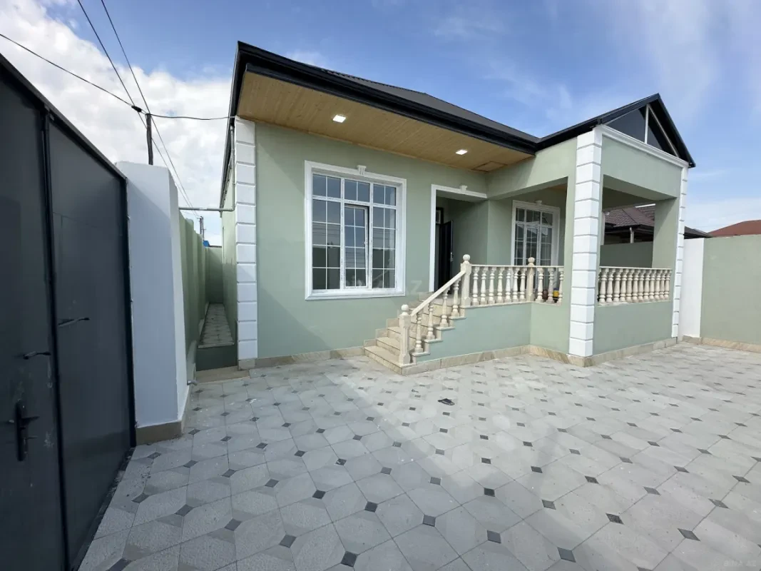 Satılır 4 otaqlı həyət evi 120 m²