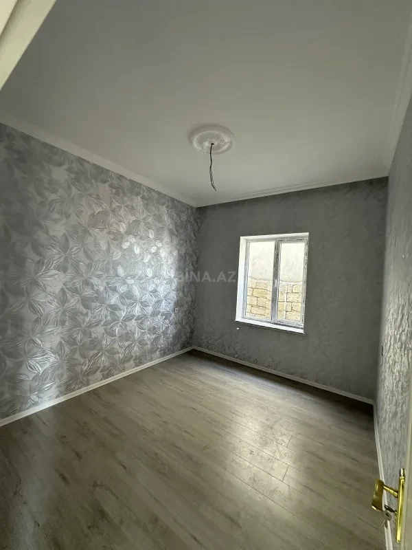 Satılır 4 otaqlı həyət evi 120 m²