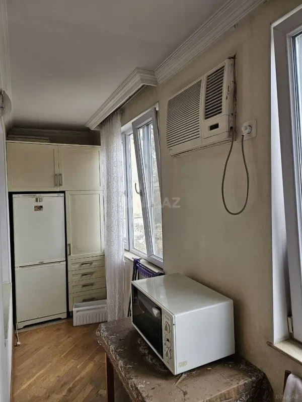 Satılır 3 otaqlı mənzil 56 m²