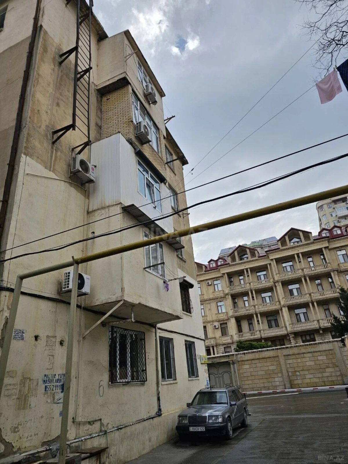 Satılır 3 otaqlı mənzil 56 m²