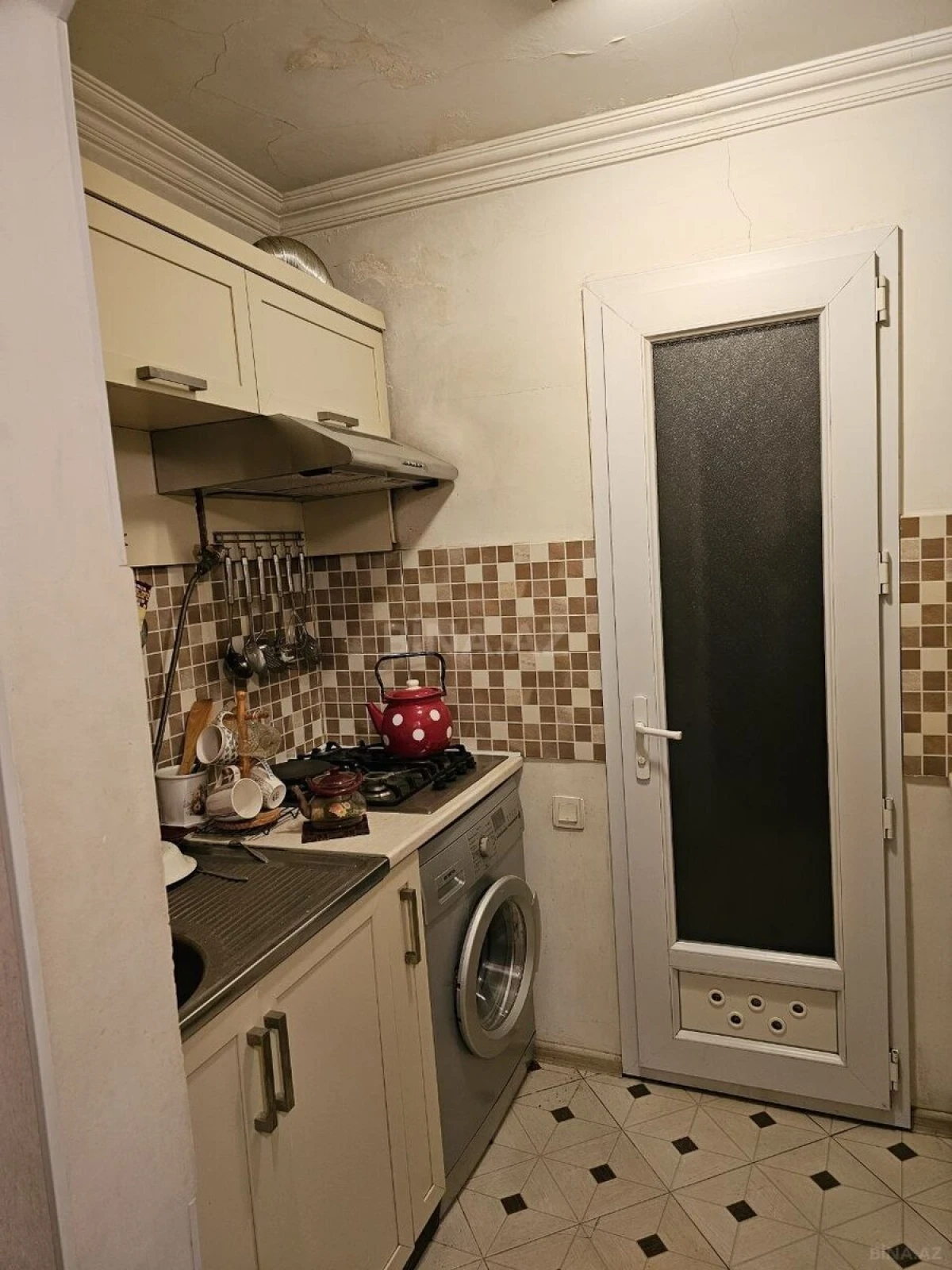 Satılır 3 otaqlı mənzil 56 m²