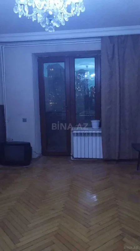 Satılır 3 otaqlı mənzil 70 m²