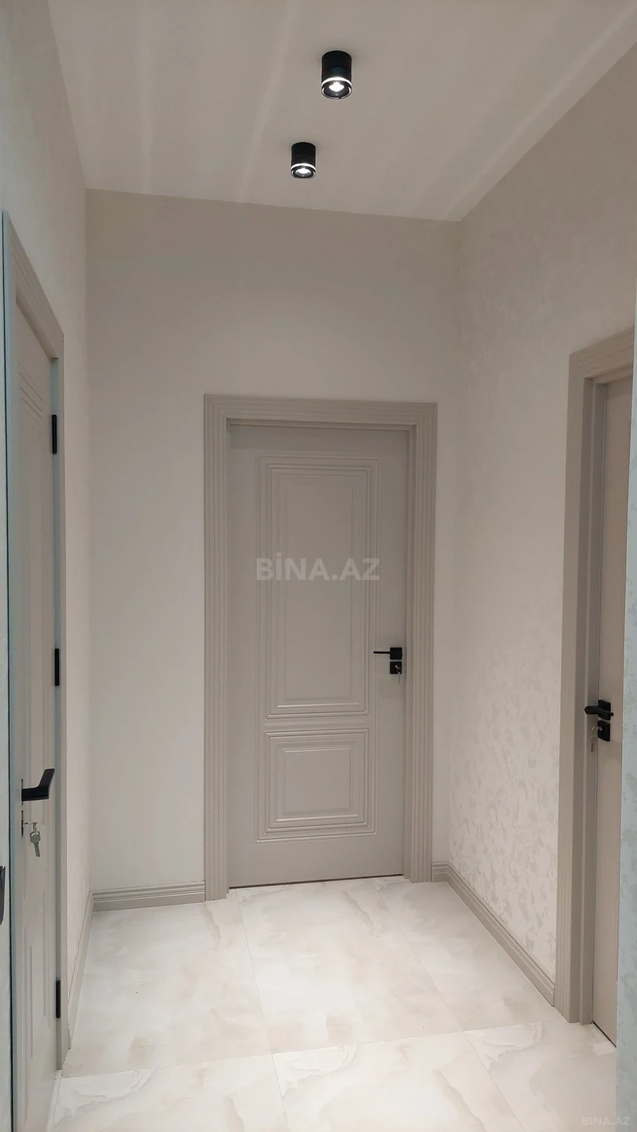 Satılır 2 otaqlı mənzil 63 m²
