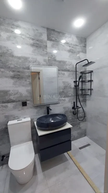 Satılır 2 otaqlı mənzil 63 m²