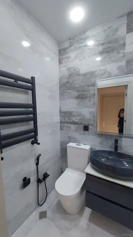 Satılır 2 otaqlı mənzil 63 m²