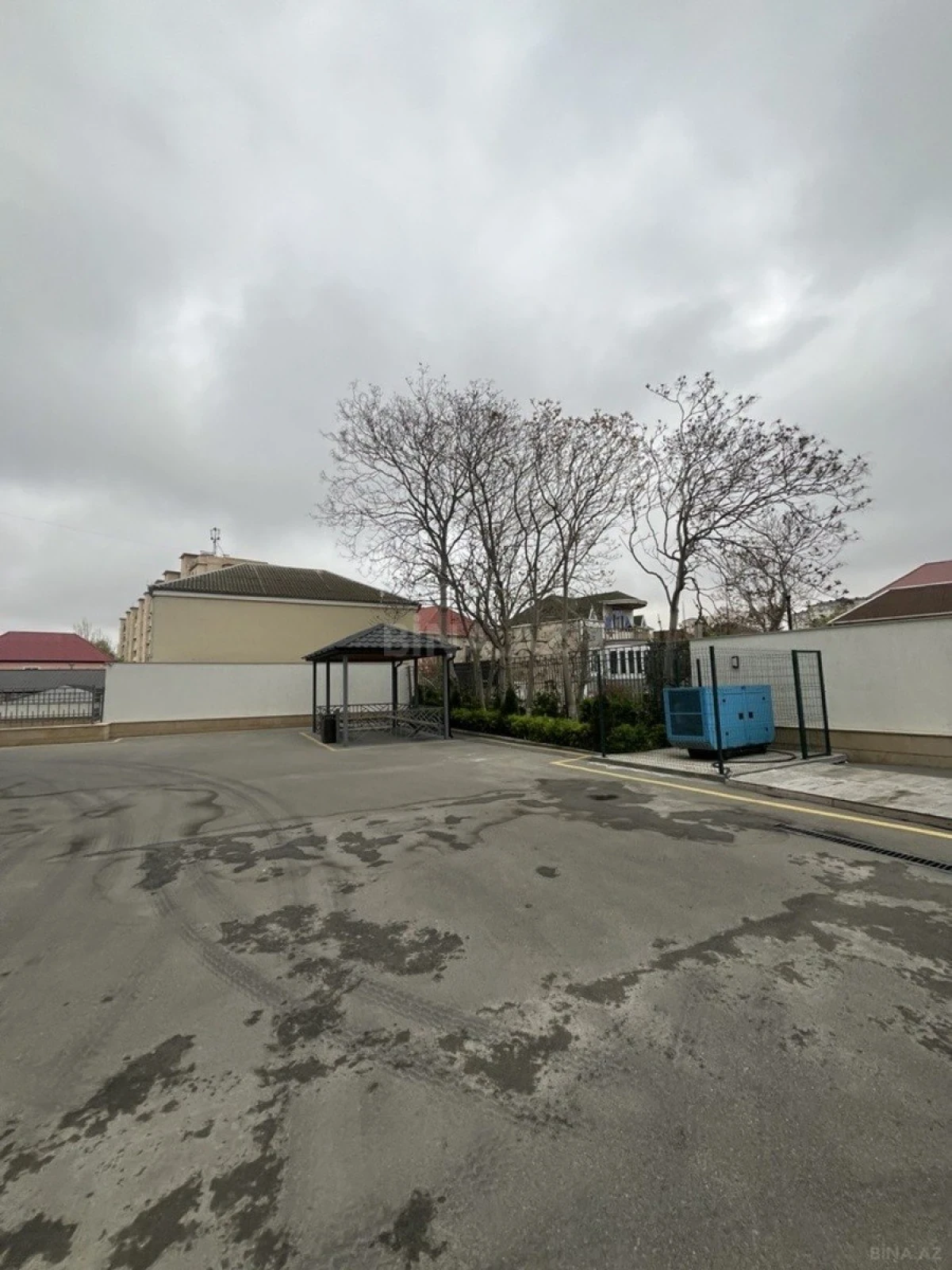 Satılır 2 otaqlı mənzil 64.9 m²