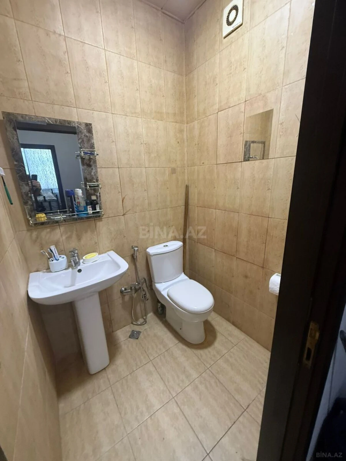 Satılır 3 otaqlı mənzil 74 m²
