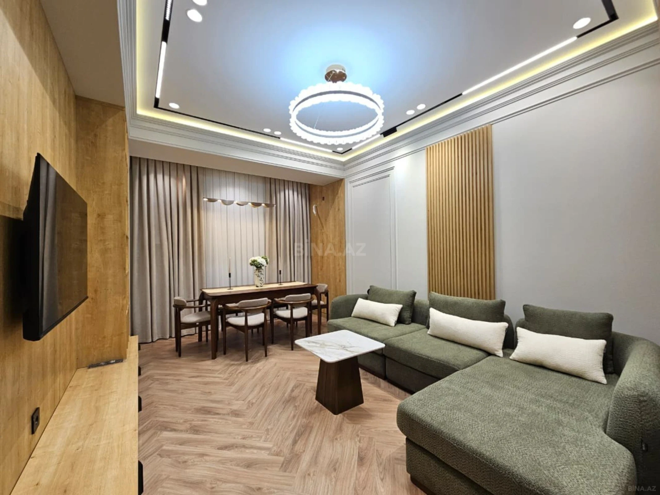 Satılır 2 otaqlı mənzil 83 m²