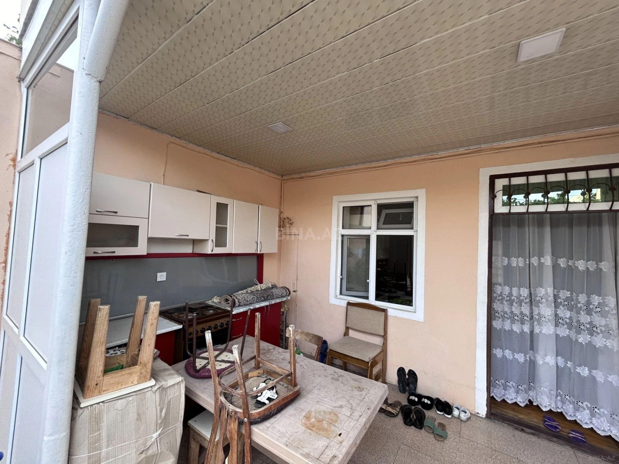 Satılır 6 otaqlı həyət evi 150 m²