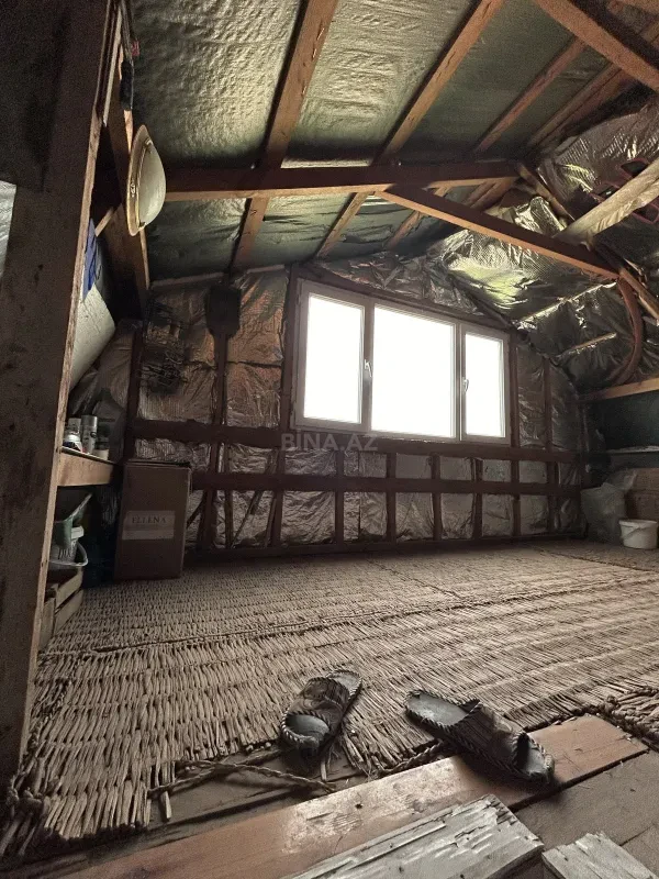 Satılır 6 otaqlı həyət evi 150 m²