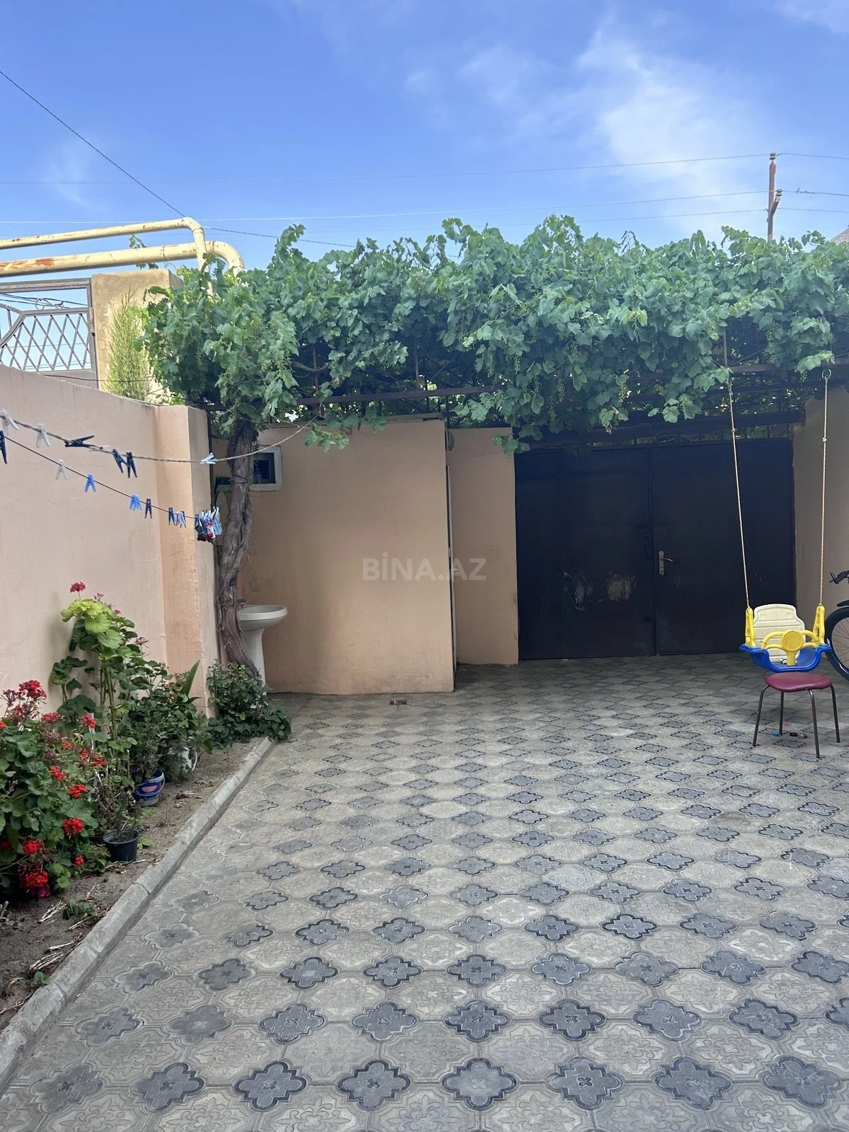 Satılır 6 otaqlı həyət evi 150 m²