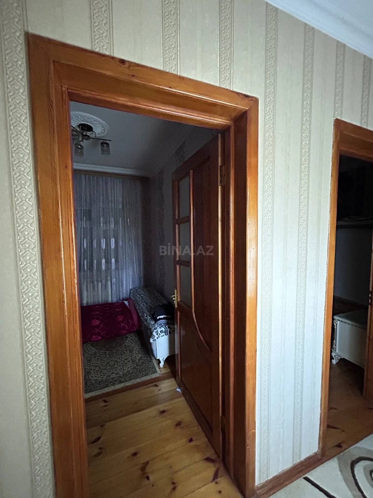 Satılır 6 otaqlı həyət evi 150 m²