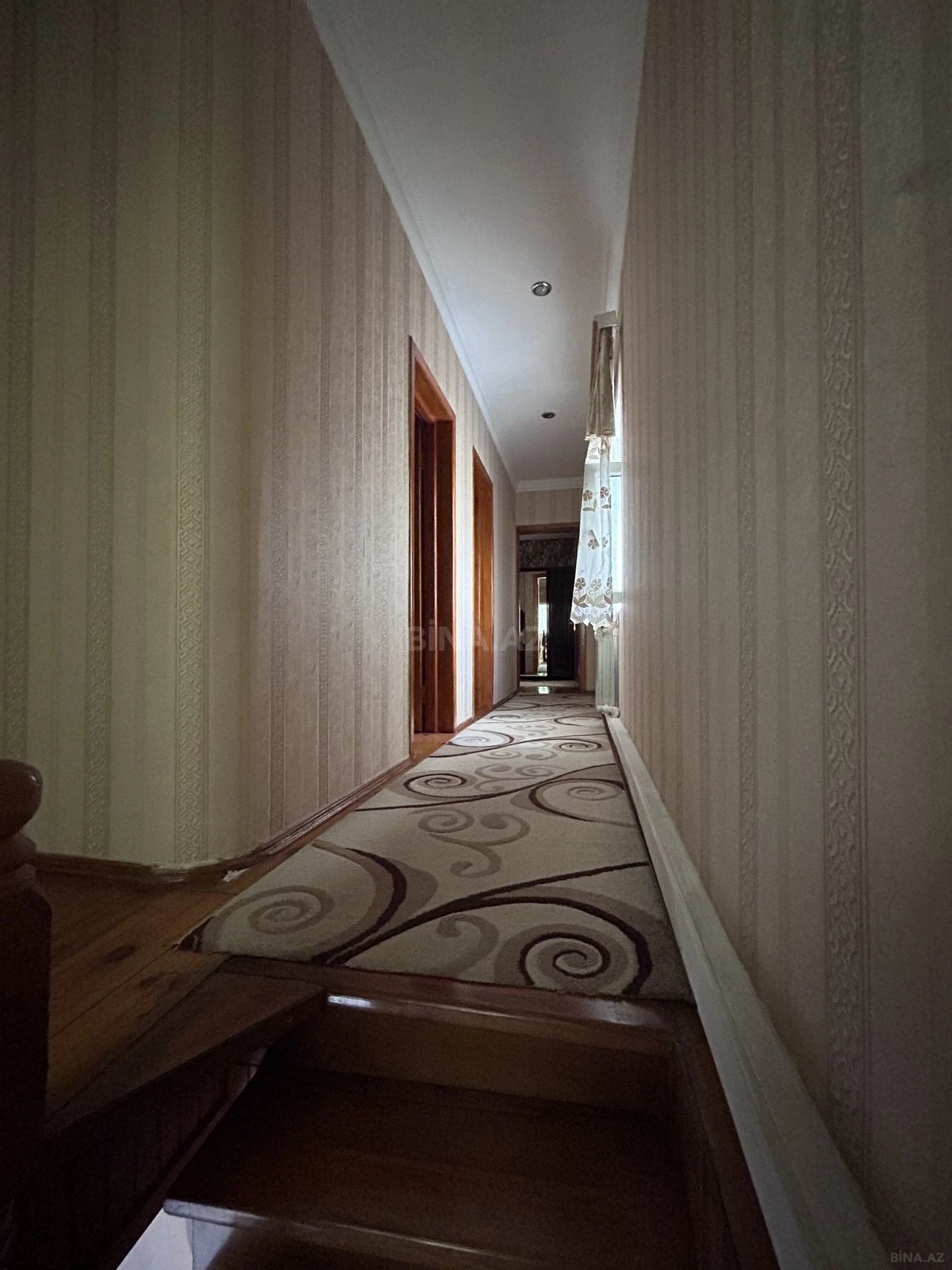 Satılır 6 otaqlı həyət evi 150 m²