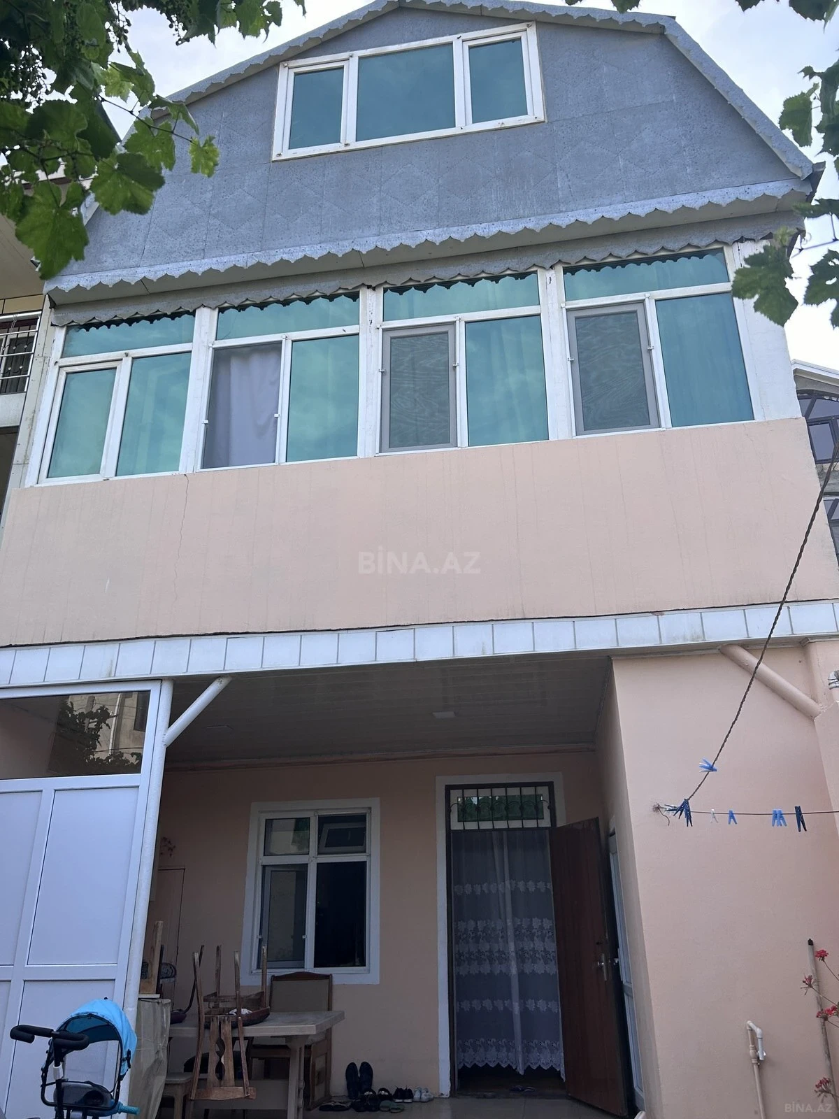 Satılır 6 otaqlı həyət evi 150 m²