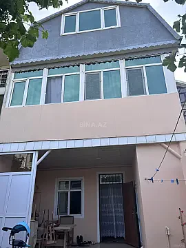 Satılır 6 otaqlı həyət evi 150 m²