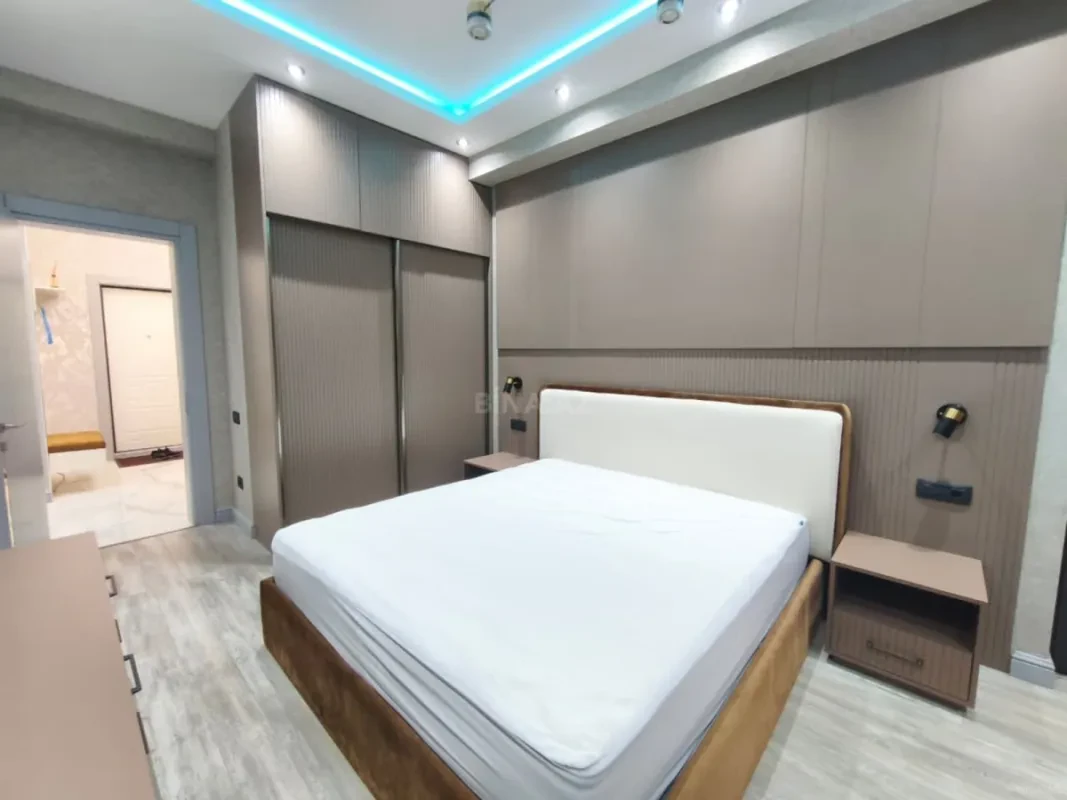 Kirayə verilir 3 otaqlı mənzil 110 m²