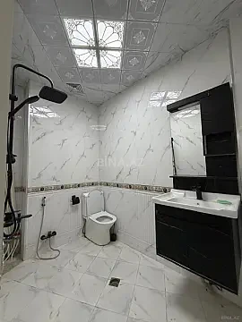 Kirayə verilir 2 otaqlı mənzil 62 m²