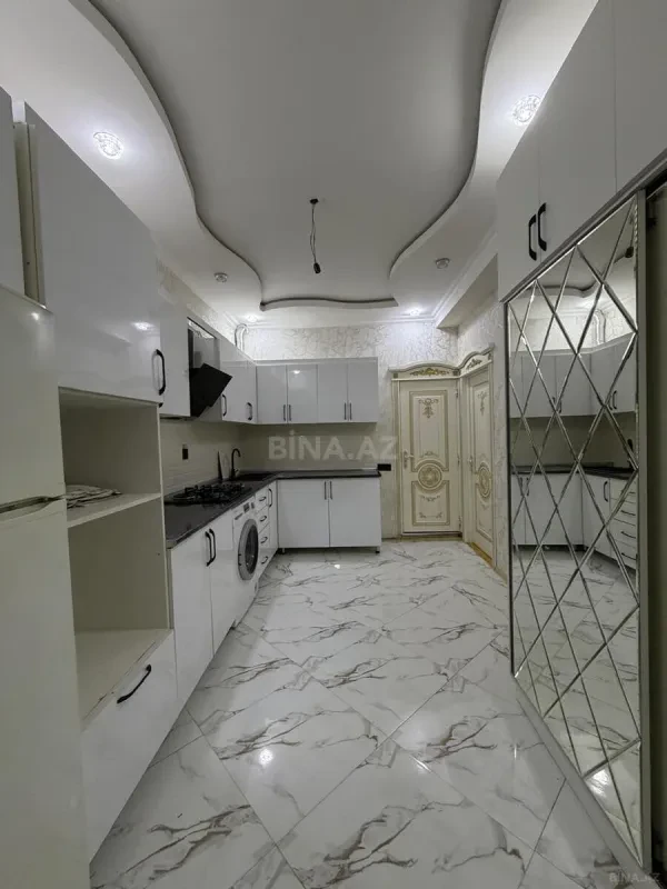 Kirayə verilir 2 otaqlı mənzil 62 m²