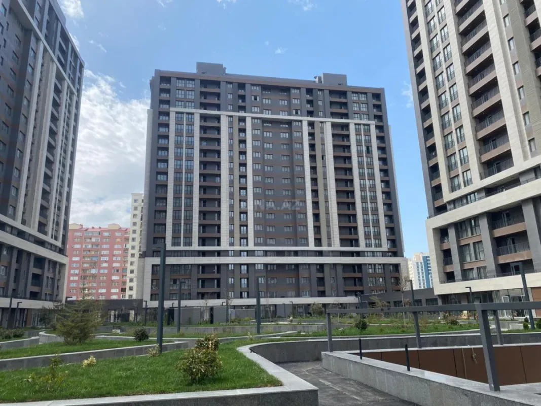 Satılır 2 otaqlı mənzil 69 m²