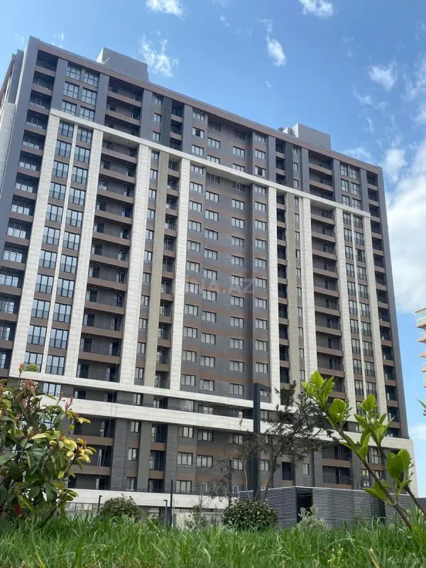 Satılır 2 otaqlı mənzil 69 m²