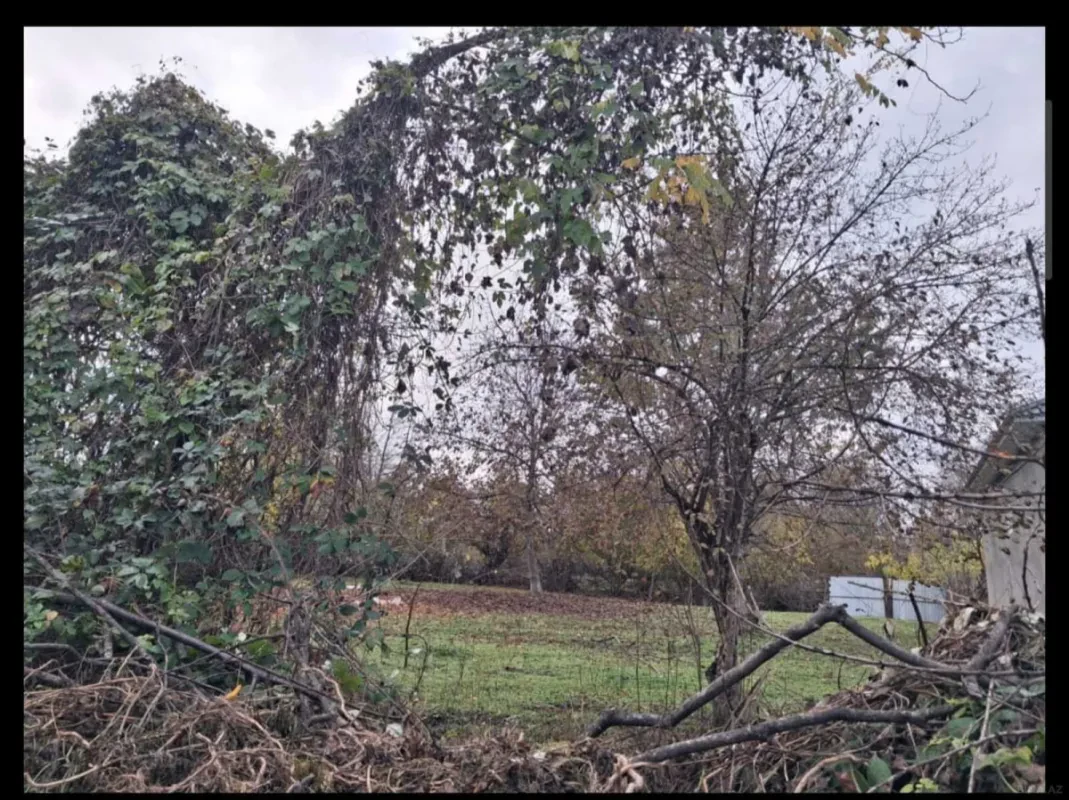 Satılır torpaq sahəsi 12 m²