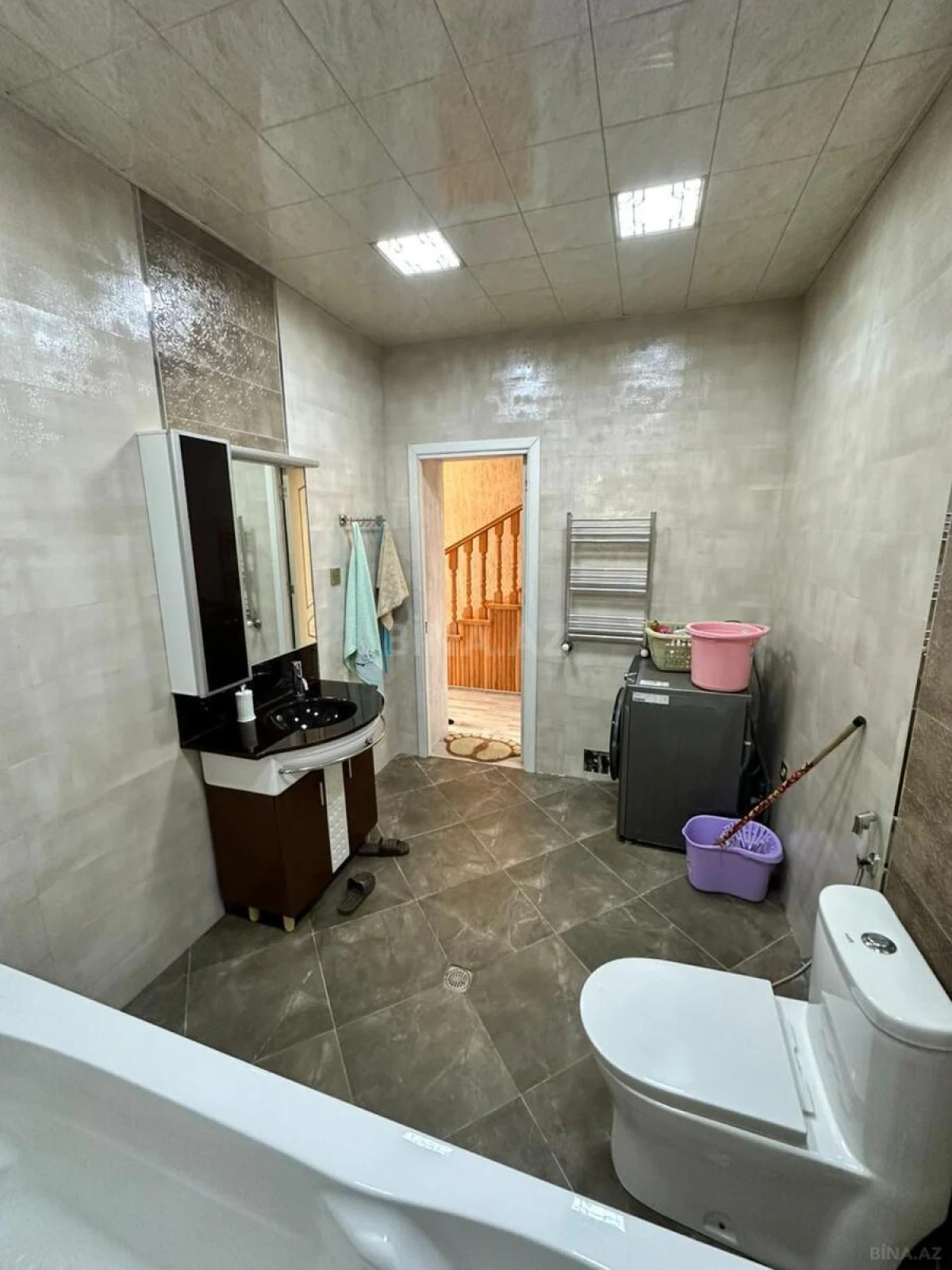 Satılır 5 otaqlı həyət evi 161.2 m²