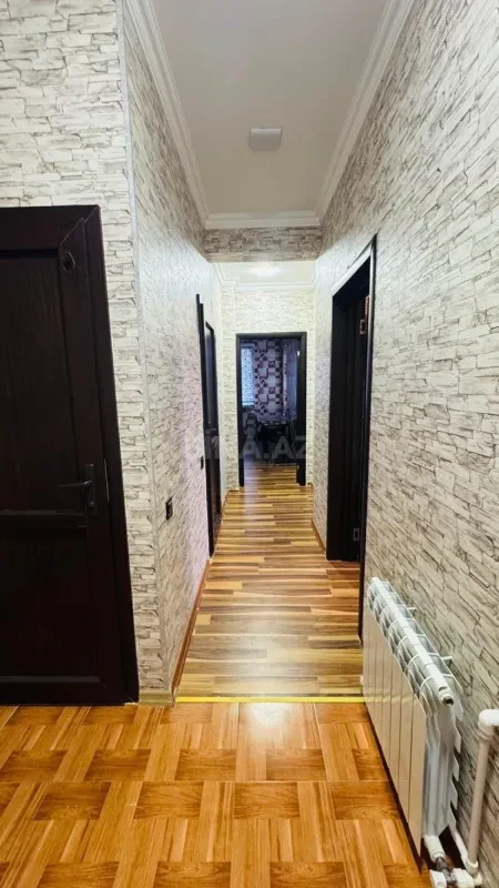 Kirayə verilir 2 otaqlı mənzil 75 m²