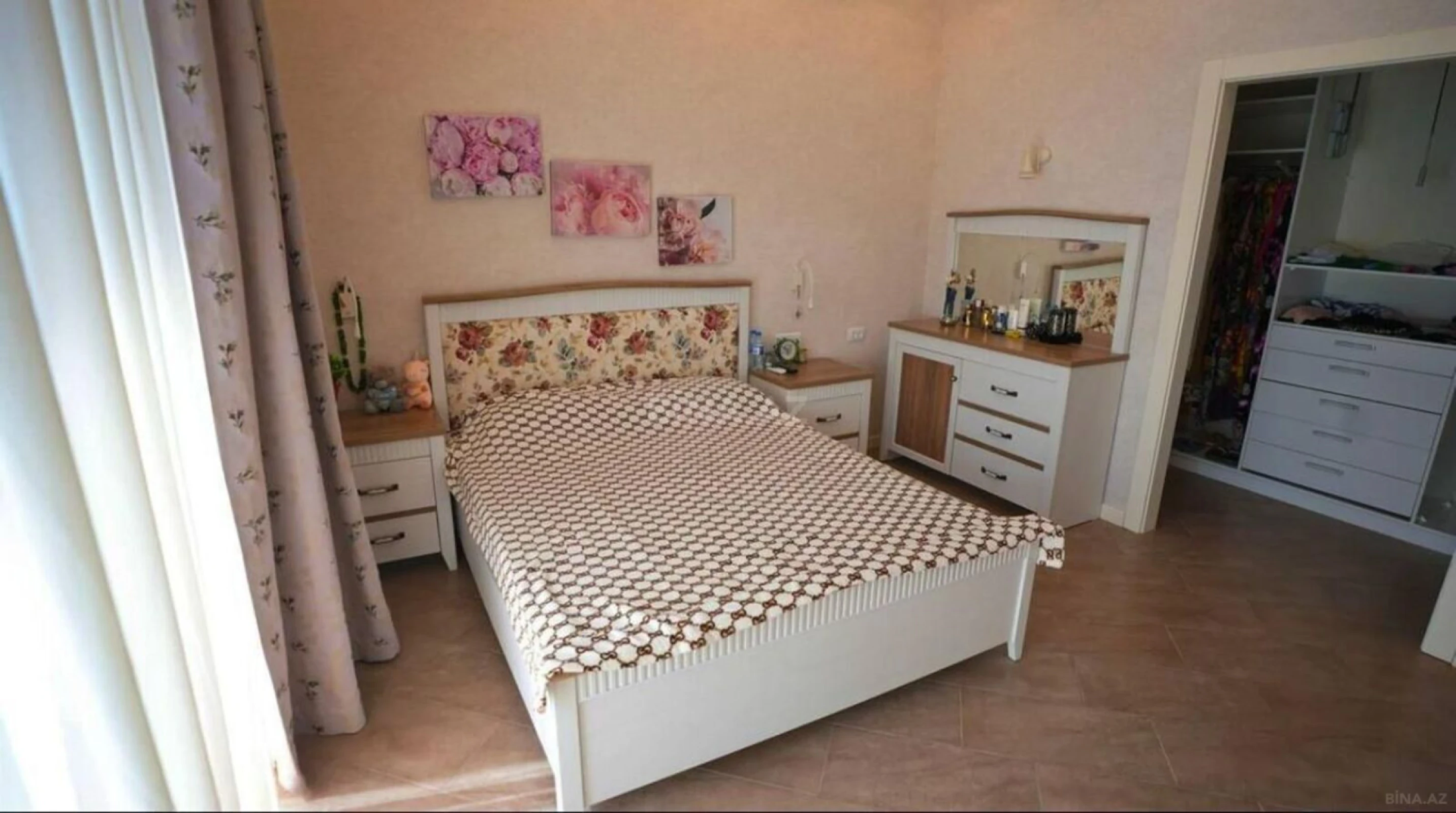 Kirayə verilir 6 otaqlı həyət evi 440 m²
