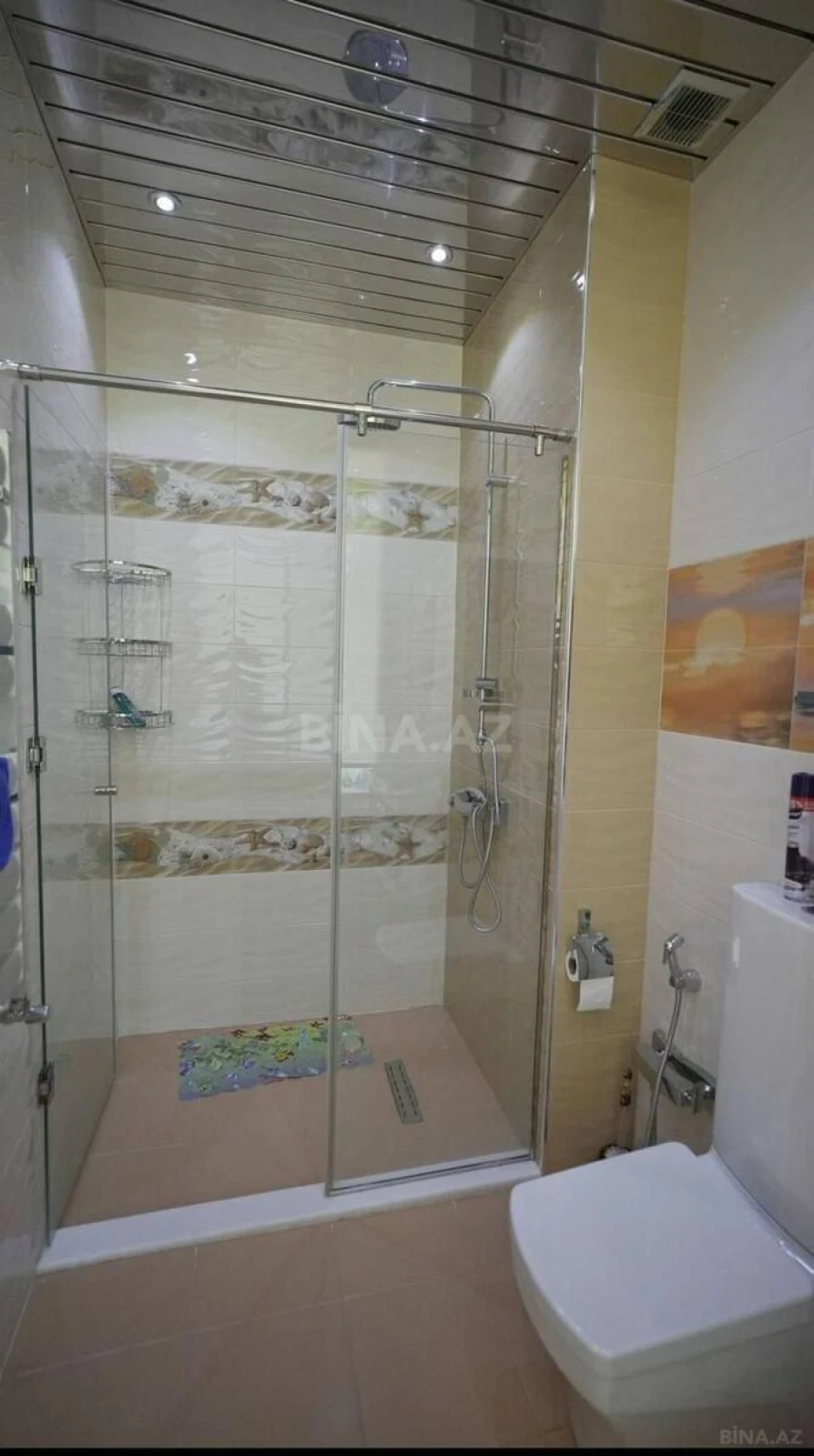 Kirayə verilir 6 otaqlı həyət evi 440 m²