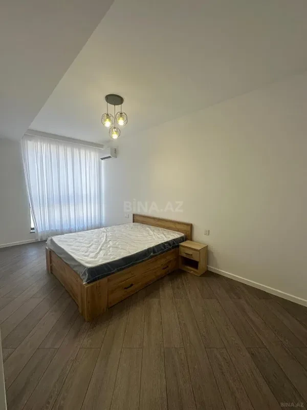 Satılır 3 otaqlı mənzil 95 m²
