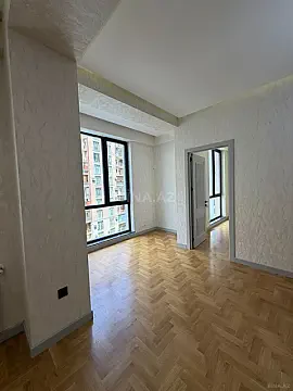 Satılır 4 otaqlı mənzil 117 m²