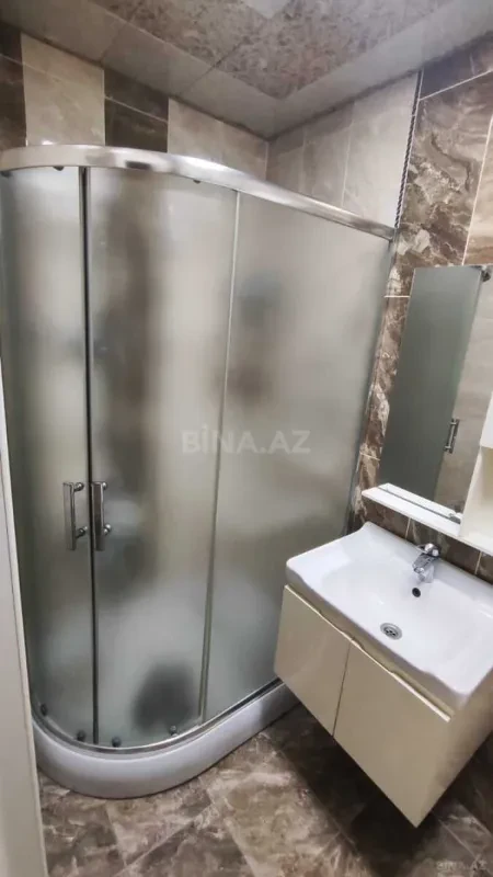 Kirayə verilir 2 otaqlı mənzil 70 m²
