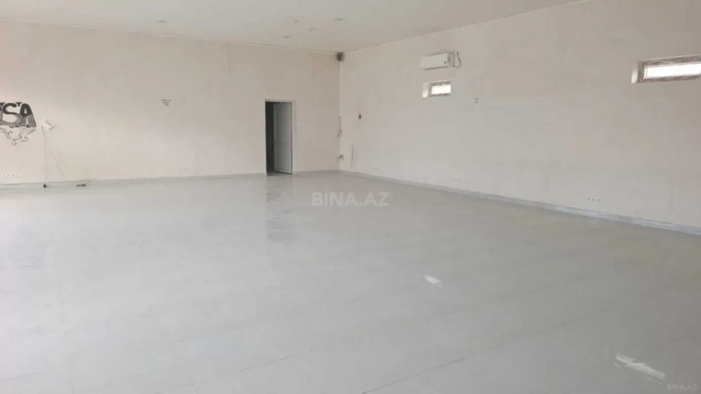 Kirayə verilir obyekt 180 m²