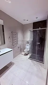 Satılır 3 otaqlı mənzil 147 m²