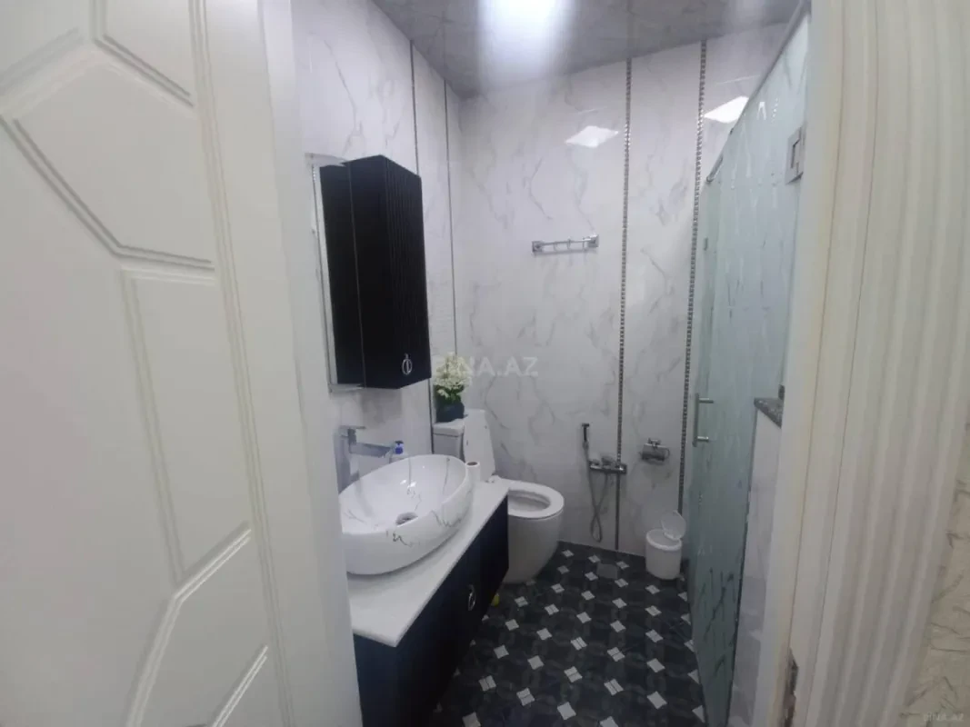Satılır 3 otaqlı mənzil 70 m²
