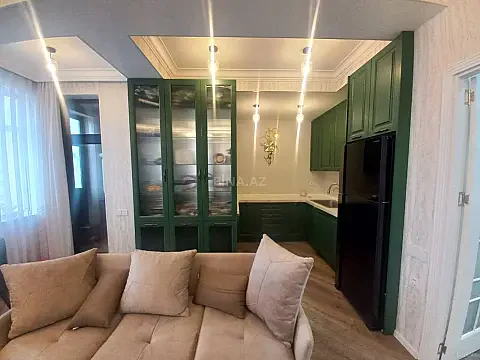 Satılır 3 otaqlı mənzil 70 m²