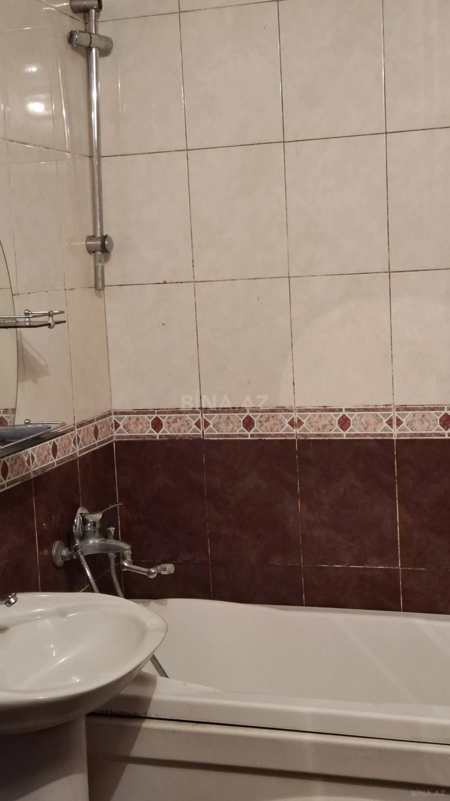 Satılır 2 otaqlı mənzil 55 m²