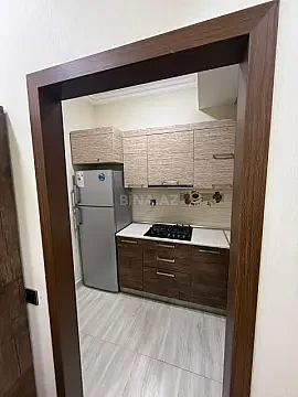 Kirayə verilir 2 otaqlı mənzil 61 m²