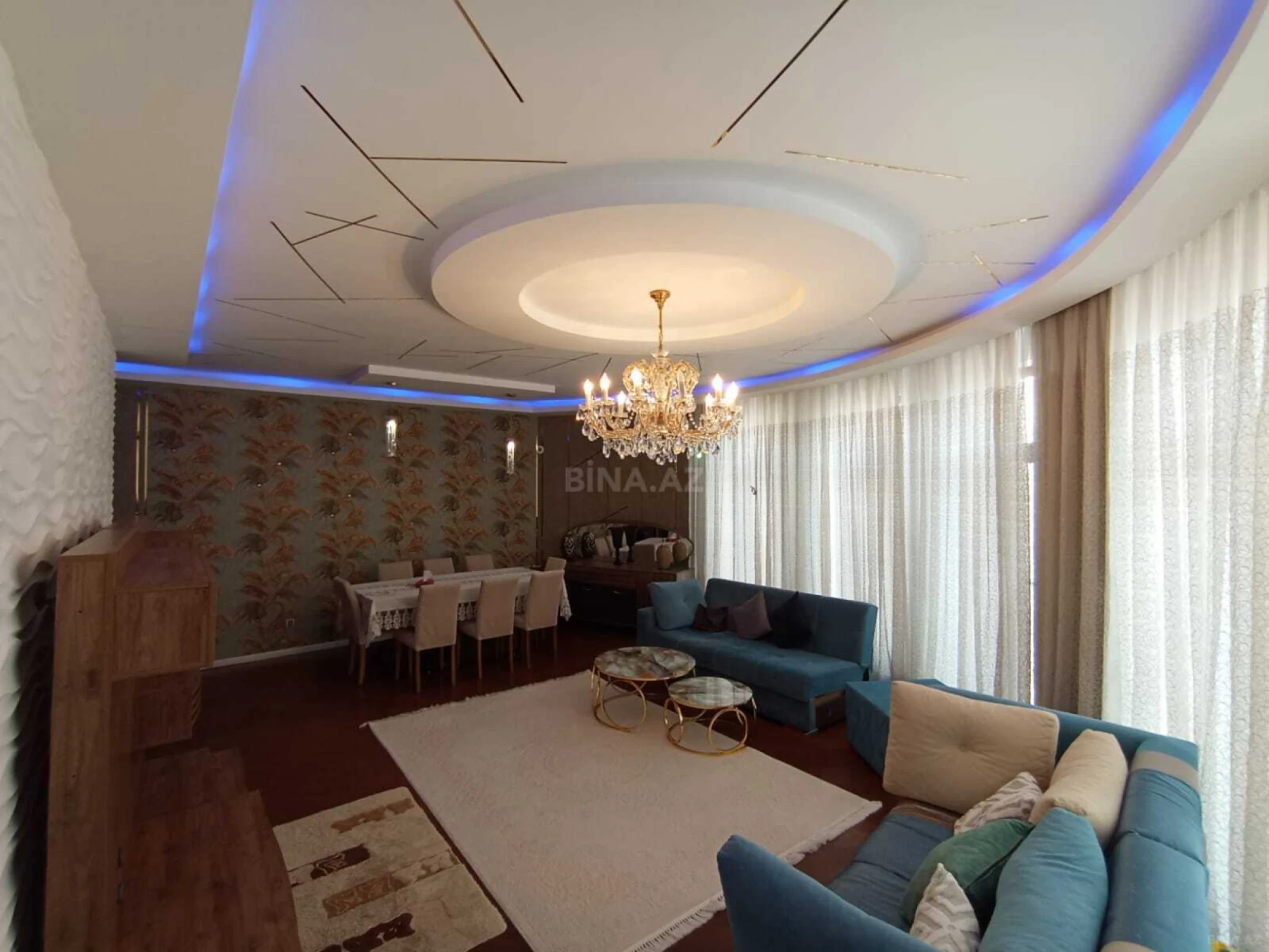 Satılır 4 otaqlı mənzil 157 m²