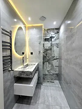 Satılır 2 otaqlı mənzil 82 m²