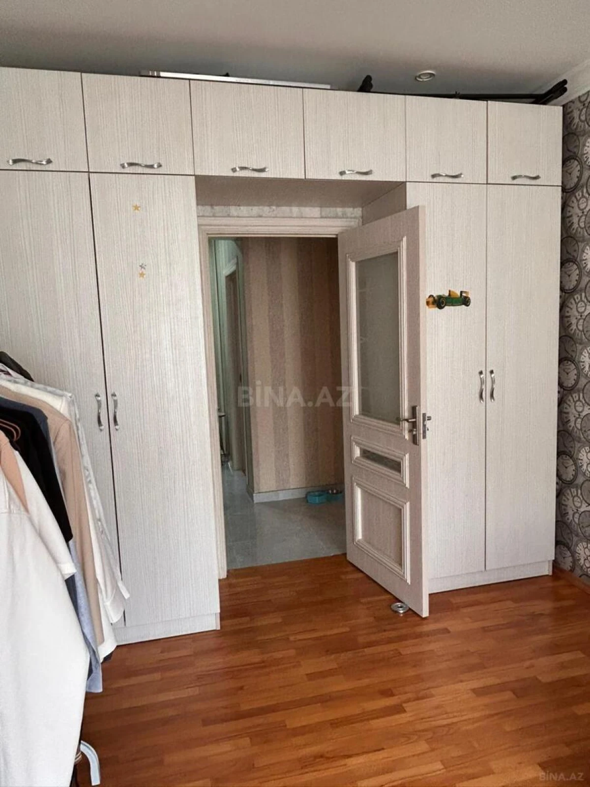 Satılır 3 otaqlı mənzil 110 m²