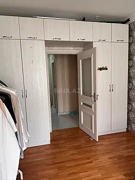 Satılır 3 otaqlı mənzil 110 m²