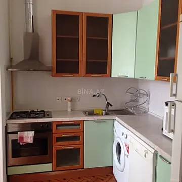 Satılır 3 otaqlı mənzil 120 m²