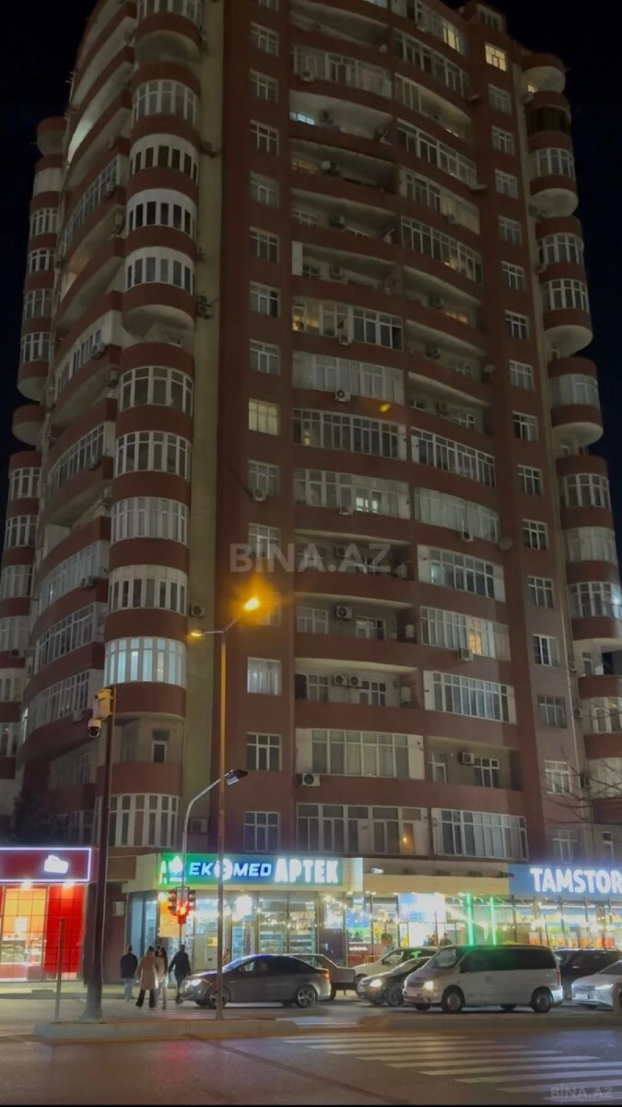 Kirayə verilir 2 otaqlı mənzil 60 m²