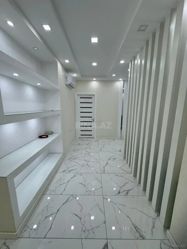 Kirayə verilir 3 otaqlı mənzil 110 m²