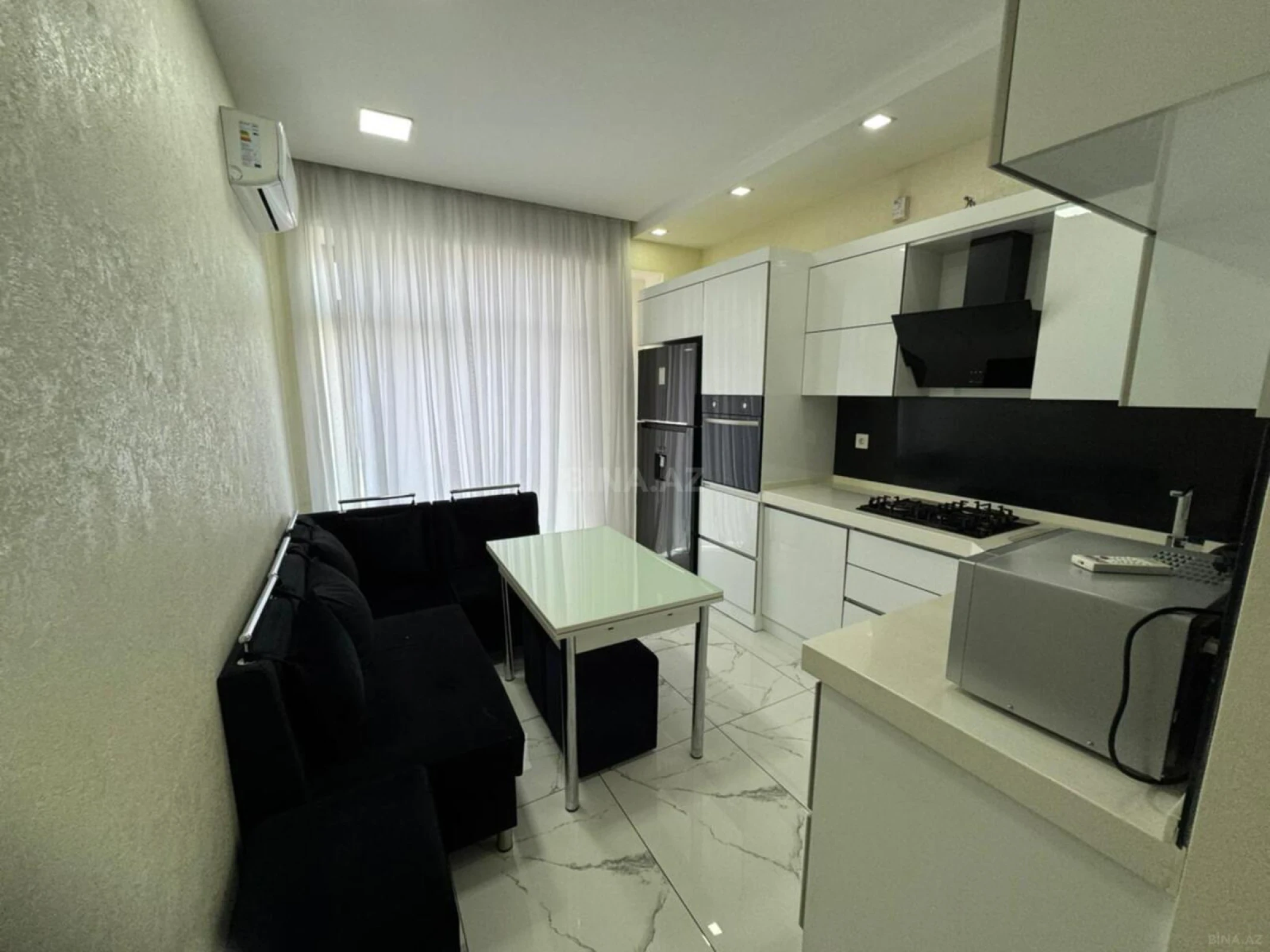 Kirayə verilir 3 otaqlı mənzil 110 m²
