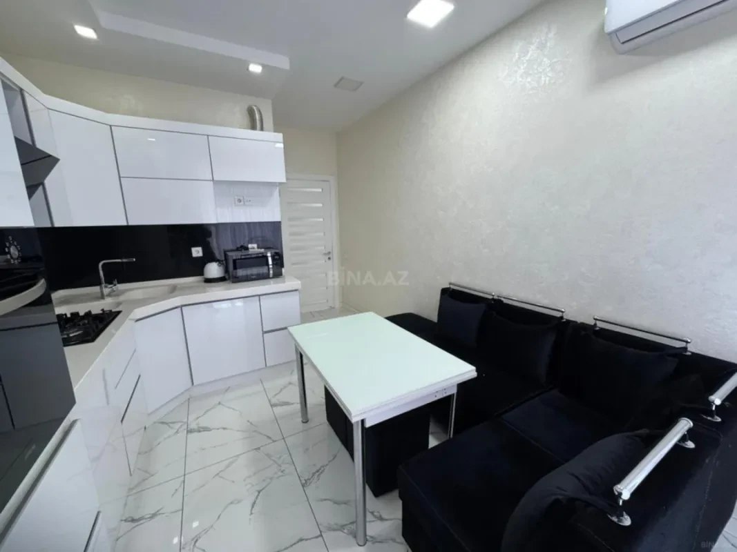 Kirayə verilir 3 otaqlı mənzil 110 m²