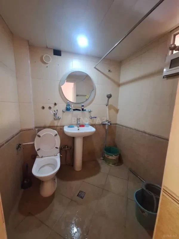 Kirayə verilir 2 otaqlı mənzil 60 m²