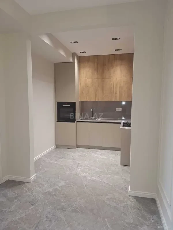 Satılır 2 otaqlı mənzil 80 m²