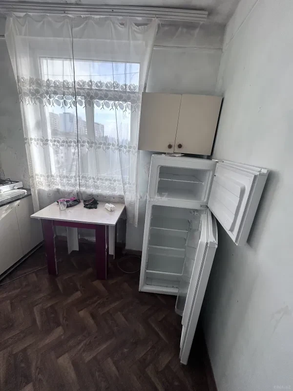 Kirayə verilir 1 otaqlı mənzil 48 m²